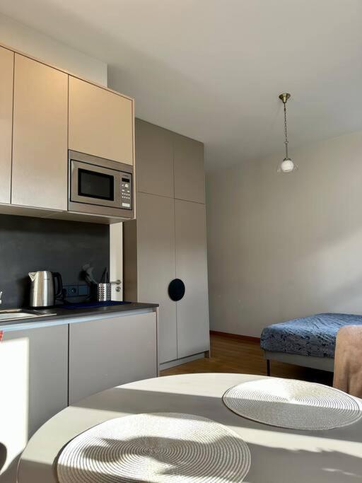 Modern Central Apartment Riga Retreat エクステリア 写真