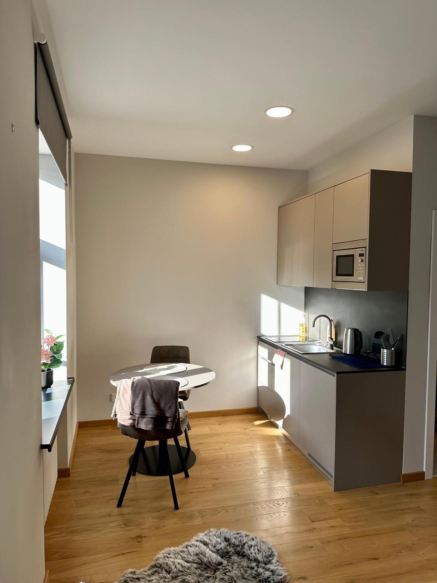 Modern Central Apartment Riga Retreat エクステリア 写真